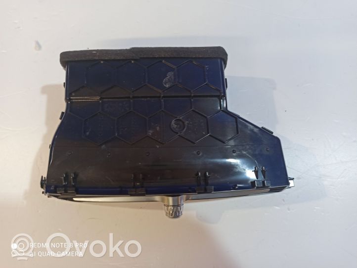 Volvo S60 Moldura protectora de la rejilla de ventilación del panel 31477275