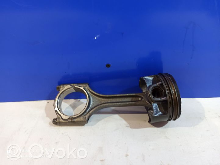 Volvo S60 Piston 31460828