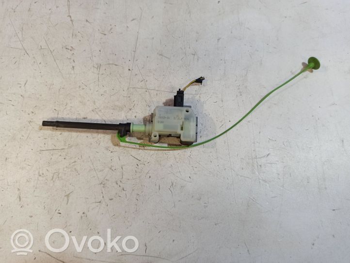 Volvo V60 Maniglia di rilascio del tappo carburante 86113136