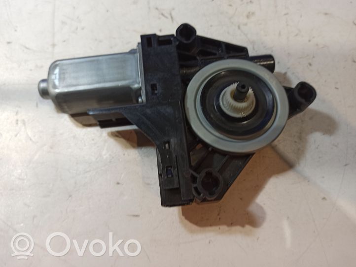 Volvo V60 Motorino alzacristalli della portiera anteriore 31253061