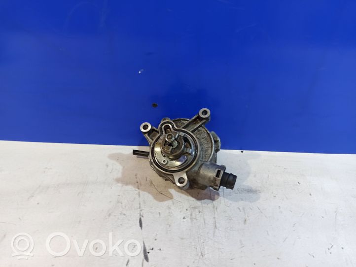 Volvo V60 Vacuum pump 31258031