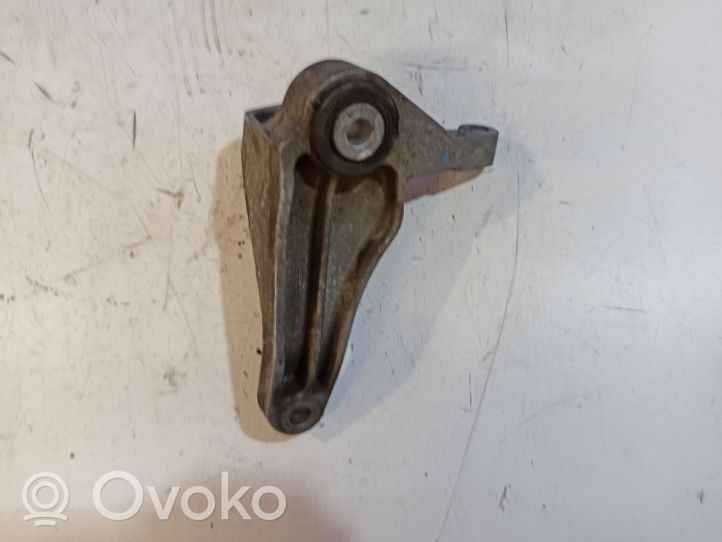 Volvo V50 Gearbox mounting bracket 3M516P093