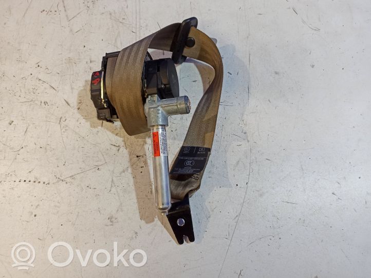 Volvo S80 Middle seatbelt (rear) 39808366