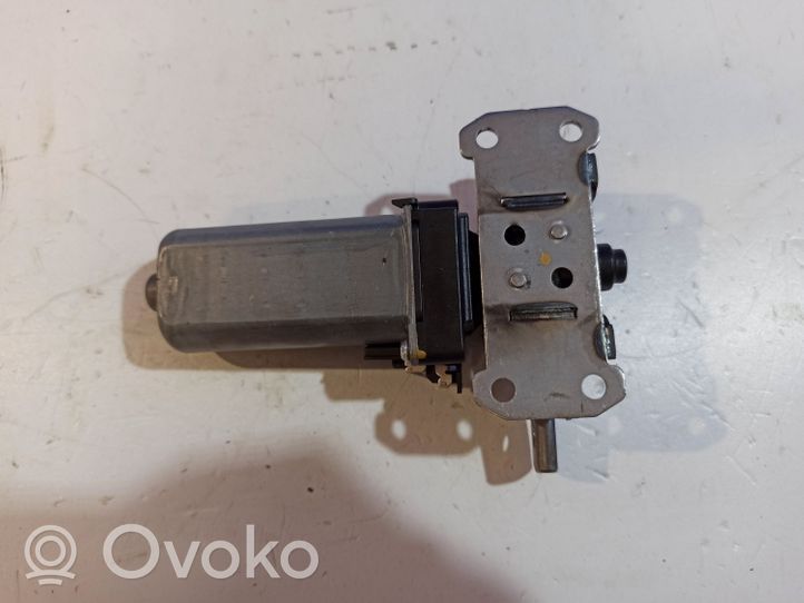 Volvo V60 Gruppo per la regolazione del sedile 8621416