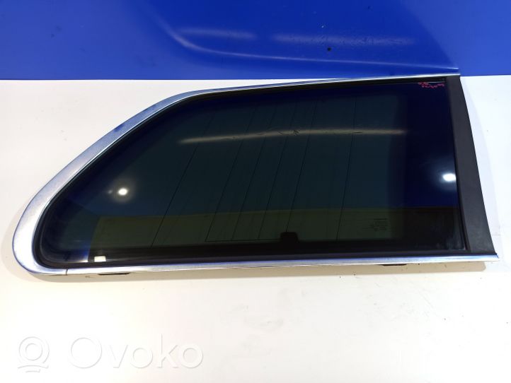 Volvo XC90 Fenêtre latérale avant / vitre triangulaire 30779379
