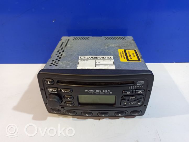 Ford Focus Panel / Radioodtwarzacz CD/DVD/GPS 98AP18C815AC