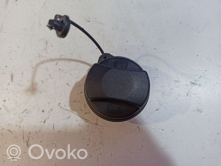 Saab 9-5 Polttoainesäiliön täyttöaukon korkki FUELTANKCAP