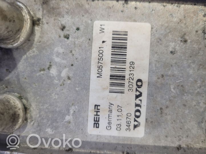 Volvo V50 Engine oil radiator 30723129