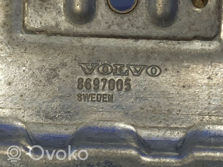 Volvo XC90 Mocowanie akumulatora 8697005