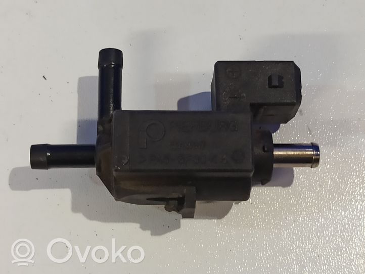 Saab 9-3 Ver2 Valvola di depressione sul supporto motore 55354158