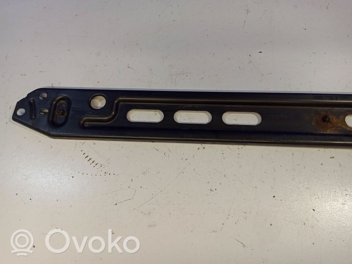 Volvo V60 Panel mocowania chłodnicy 31368100