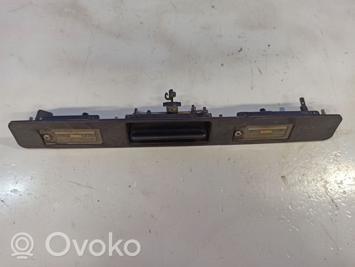 Volvo V70 Tailgate/trunk/boot exterior handle 9203101