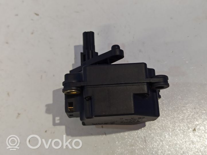 Volvo XC90 Moteur actionneur de volet de climatisation 31101058