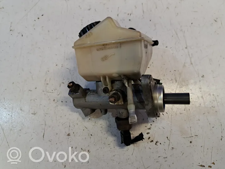 Volvo XC90 Master brake cylinder 8683272