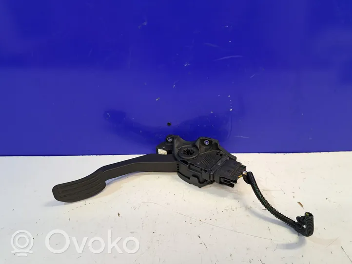 Volvo S60 Accelerator throttle pedal 31329062