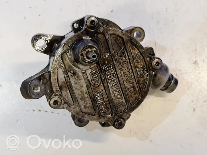 Volvo V70 Vacuum pump 8699237