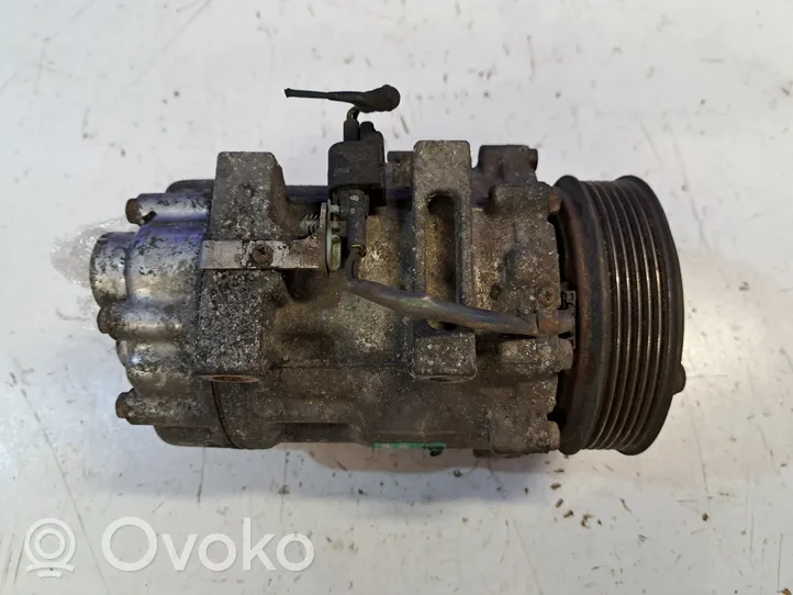 Volvo S40 Compressore aria condizionata (A/C) (pompa) 8988909324