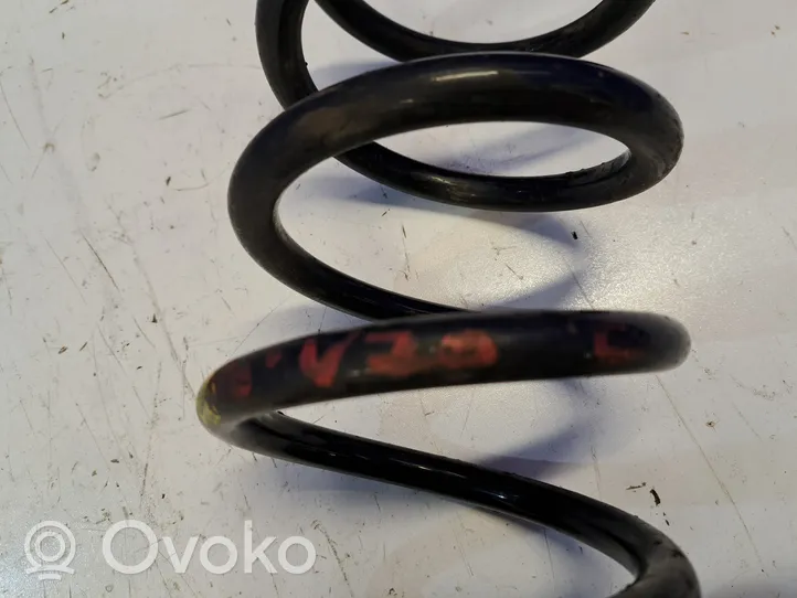 Volvo V70 Front coil spring 8666290