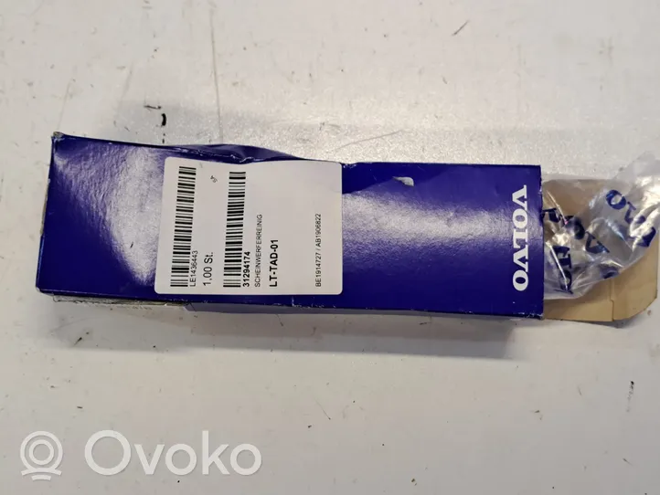 Volvo XC70 Dysza spryskiwacza lampy przedniej 31294174