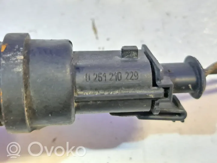 Saab 9-3 Ver2 Czujnik położenia wału korbowego 0261210229