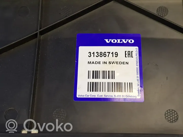 Volvo S60 Cache de protection inférieur de pare-chocs avant 31386719