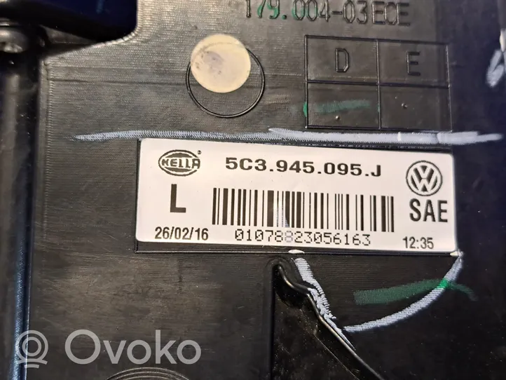 Volkswagen Beetle A5 Galinis žibintas kėbule 5C3945095J