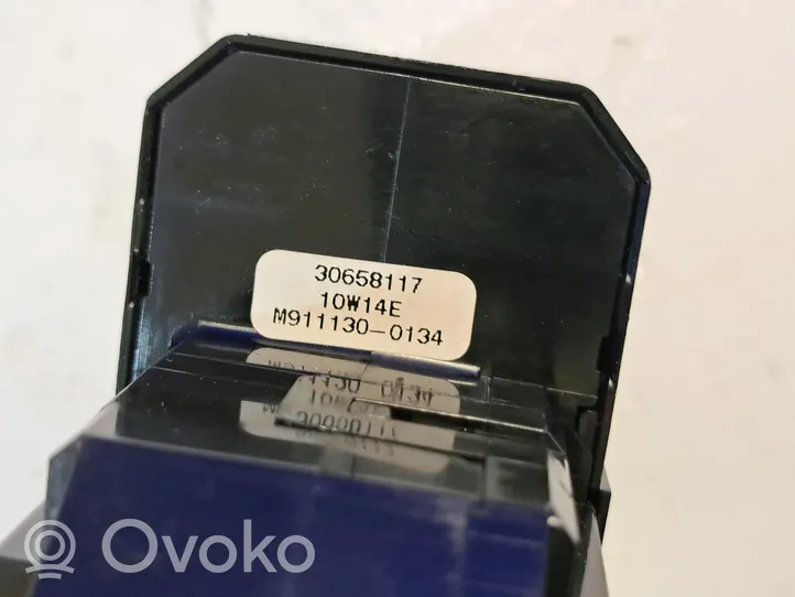 Volvo V70 Sähkötoimisen ikkunan ohjauskytkin 30658117