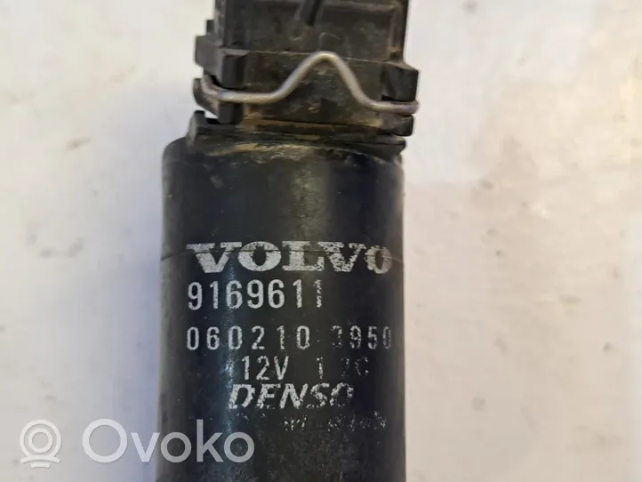 Volvo V70 Pompa spryskiwacza szyby przedniej / czołowej 9169611