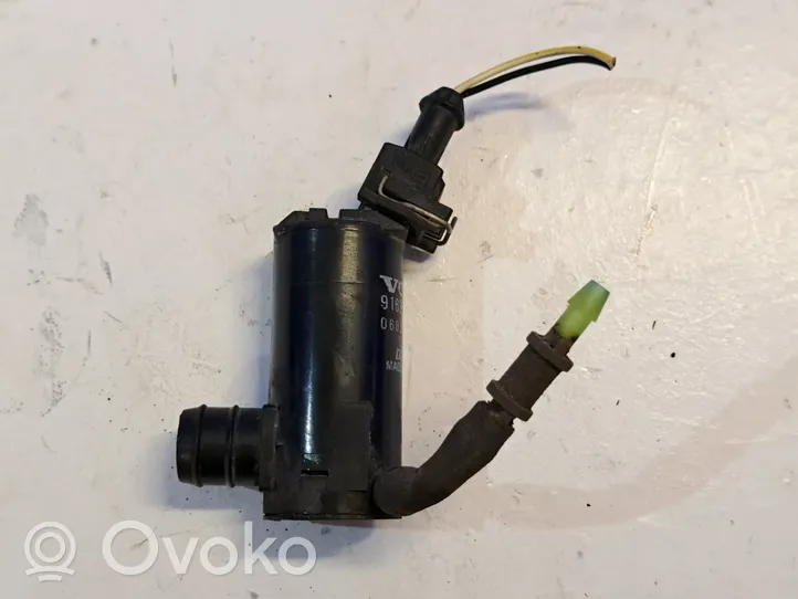 Volvo V70 Windscreen/windshield washer pump 9169611