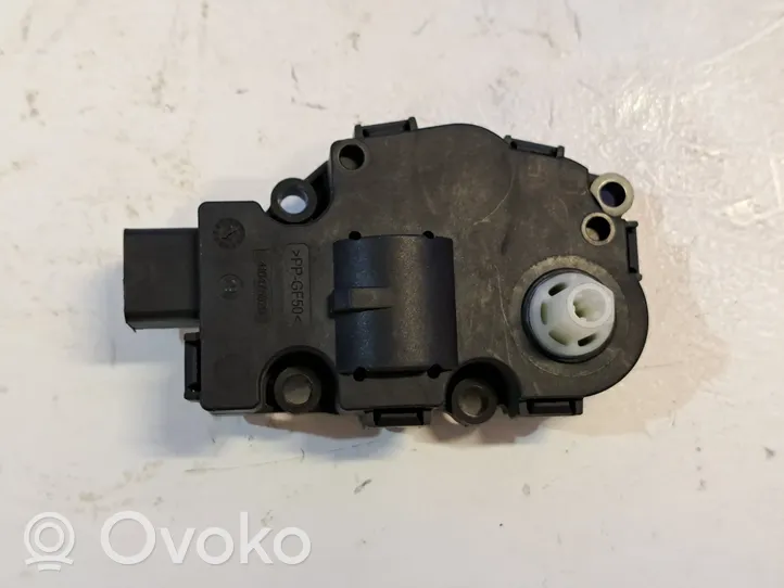 Porsche Cayenne (92A) Motor/activador trampilla del aire acondicionado (A/C) 410475520