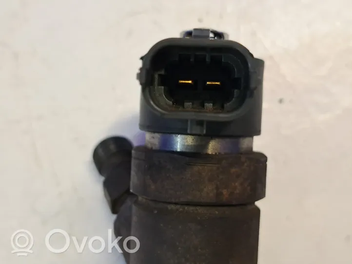 Volvo V70 Fuel injector 0445110078