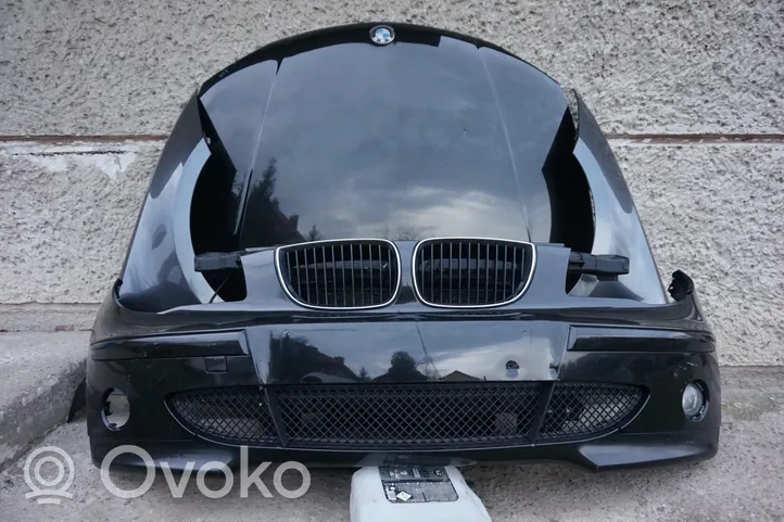 BMW 1 E81 E87 Viršutinė dalis radiatorių panelės (televizoriaus) 