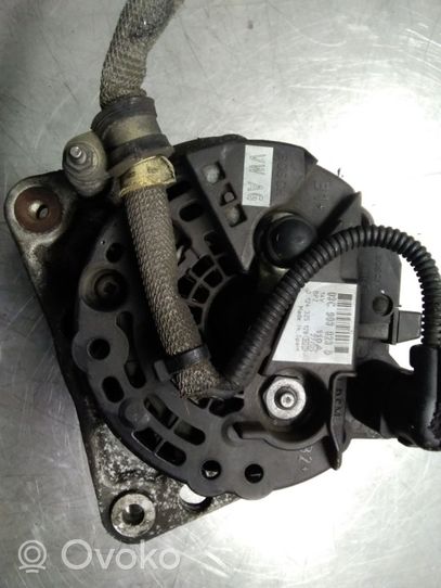 Volkswagen Golf V Alternator 03C903023D