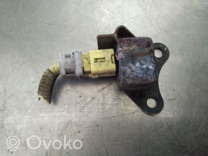 Toyota Prius (XW10) Sensore d’urto/d'impatto apertura airbag 8917347020