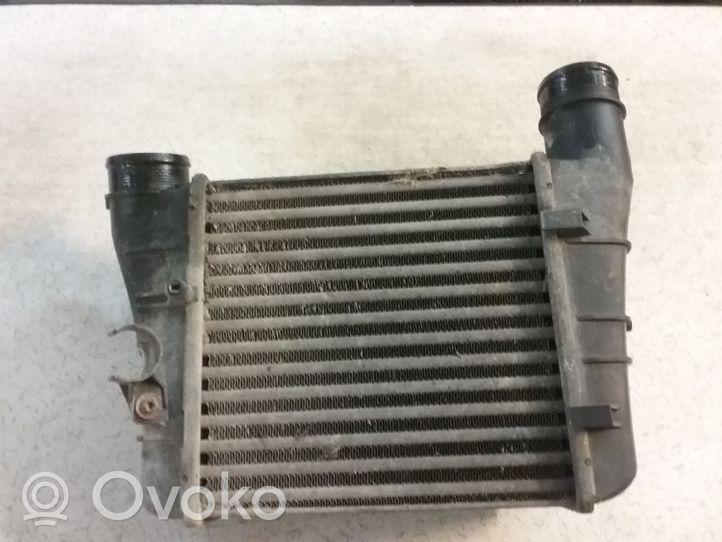 Audi A4 S4 B7 8E 8H Radiatore intercooler 8E0145805AA