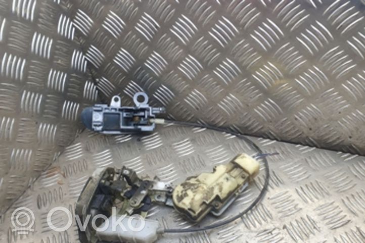 Toyota Yaris Verso Zamek drzwi tylnych 991204