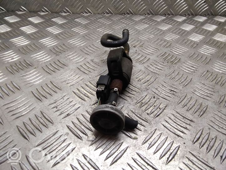 Volkswagen Touareg I Pompe à carburant Webasto 30087A