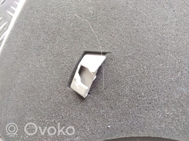 Volvo V60 (D)pillar trim (top) 31102008