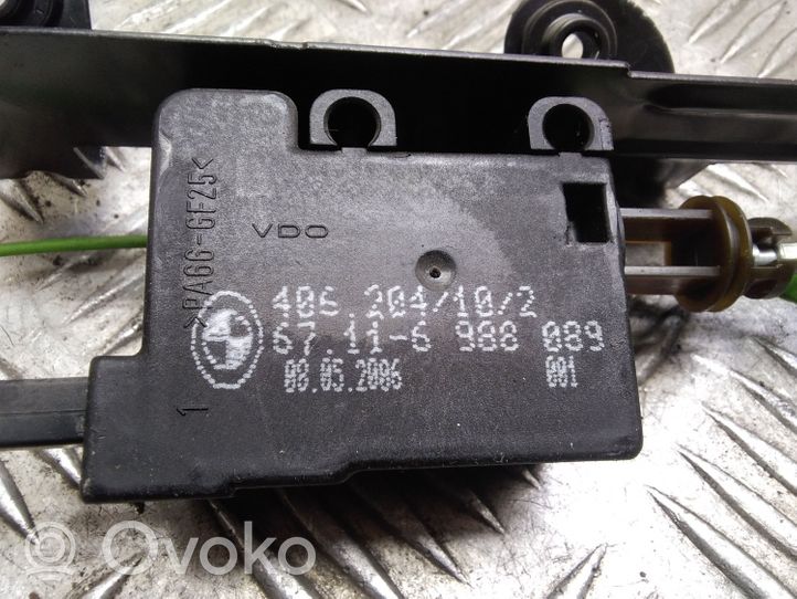 BMW 5 E60 E61 Fuel tank cap lock 6988089