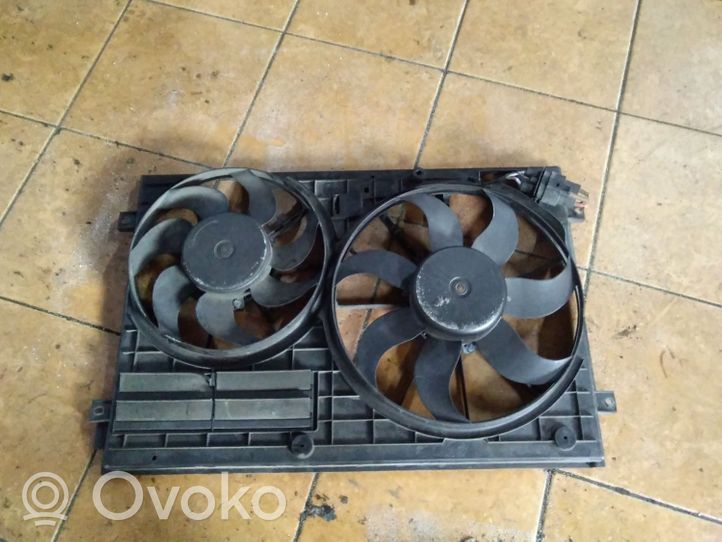 Volkswagen Golf V Ventilateur de refroidissement de radiateur électrique 1K0121207