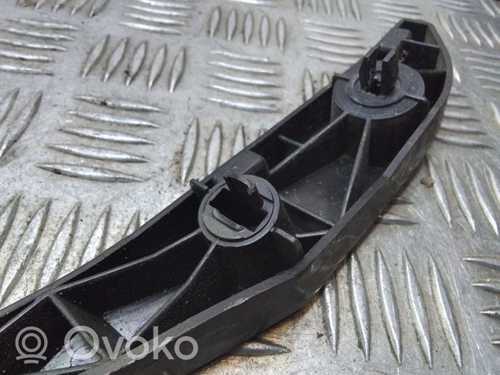 Toyota Prius (XW20) Support de montage de pare-chocs avant 5211547010