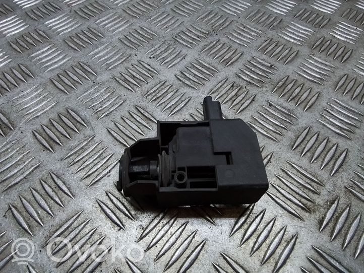 Citroen Jumpy Serratura del tappo del serbatoio del carburante 9808749980