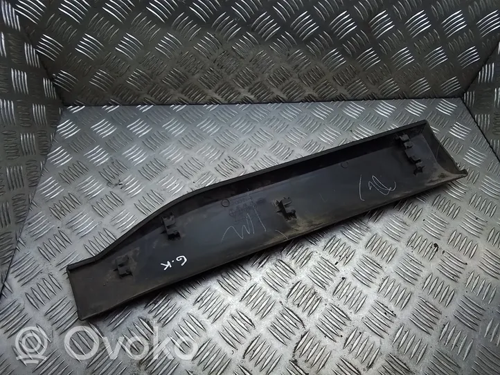 Nissan X-Trail T31 Rivestimento portiera posteriore (modanatura) 82877JG00A