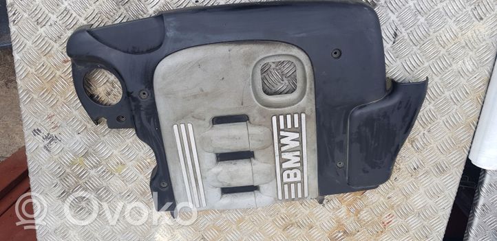 BMW 3 E46 Copri motore (rivestimento) 11147787330