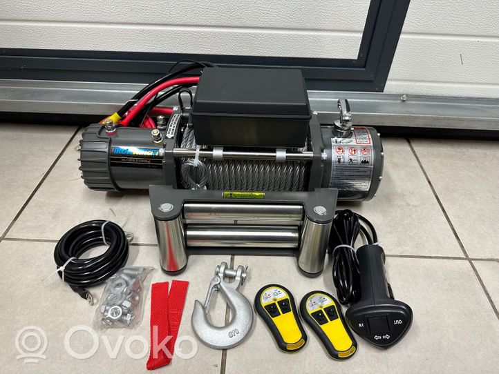 EW13000 Volkswagen Amarok Electric tow winch, 350.00 € RRR