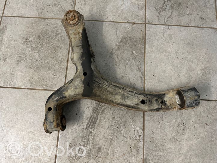 Volkswagen Amarok Front lower control arm/wishbone 