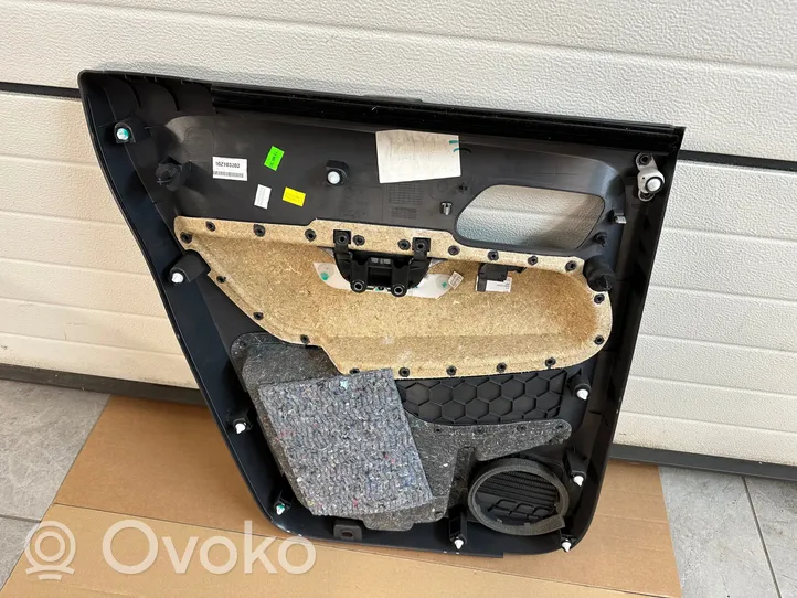 Volkswagen Amarok Takaoven verhoilu 2HH867212A