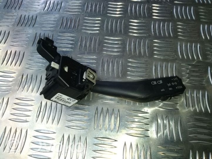 Seat Altea Commodo de clignotant 1K0953513A