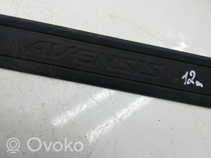 Toyota Avensis T270 Garniture, jupe latérale/bas de caisse avant 6791205040