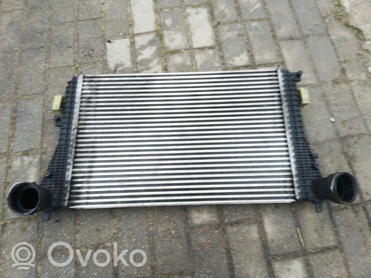 Volkswagen Tiguan Chłodnica powietrza doładowującego / Intercooler 3C0145805P